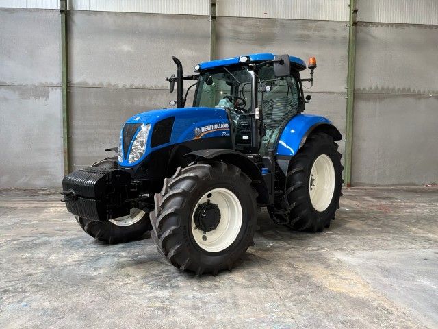 2014 New Holland T7.185 Landwirtschaftstraktor mit Allradantrieb