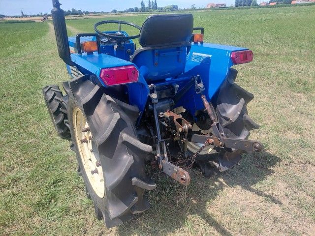 Iseki TU2100 vierwielaangedreven minitractor