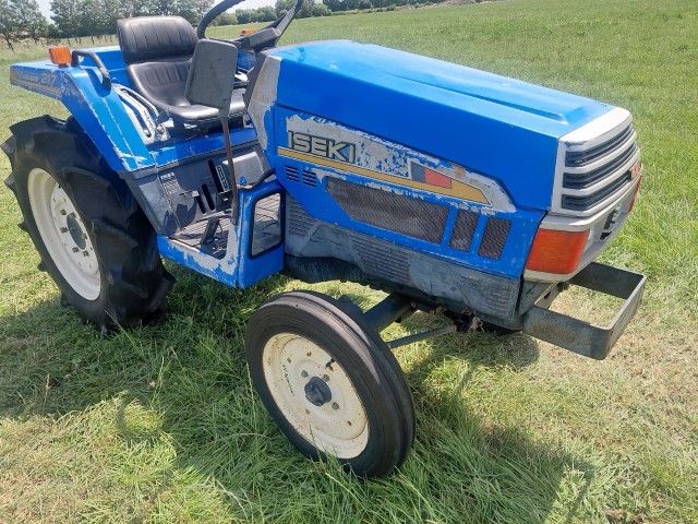 Iseki Landhope TU217 Minitraktor mit Zweiradantrieb