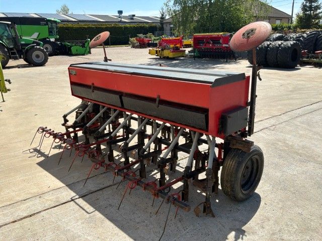 Terrasem Roger A85 Mechanical Seeder