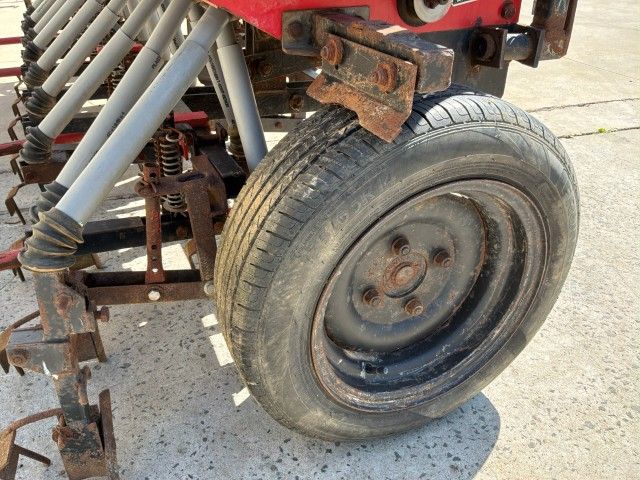 Terrasem Roger A85 Mechanical Seeder