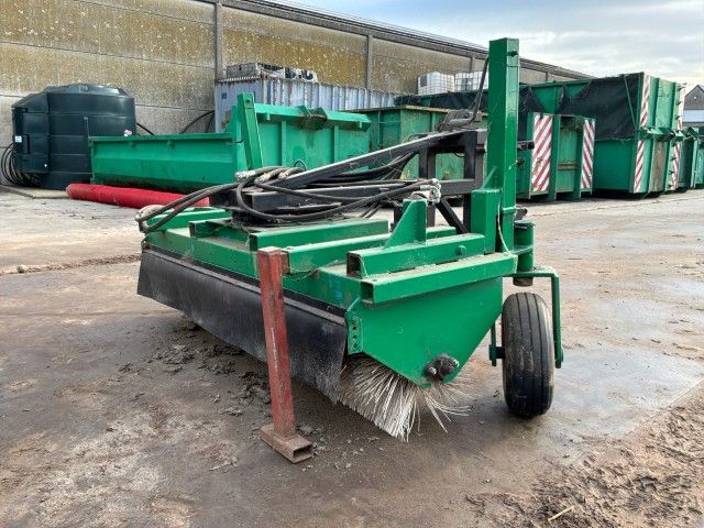Walk-behind sweeper