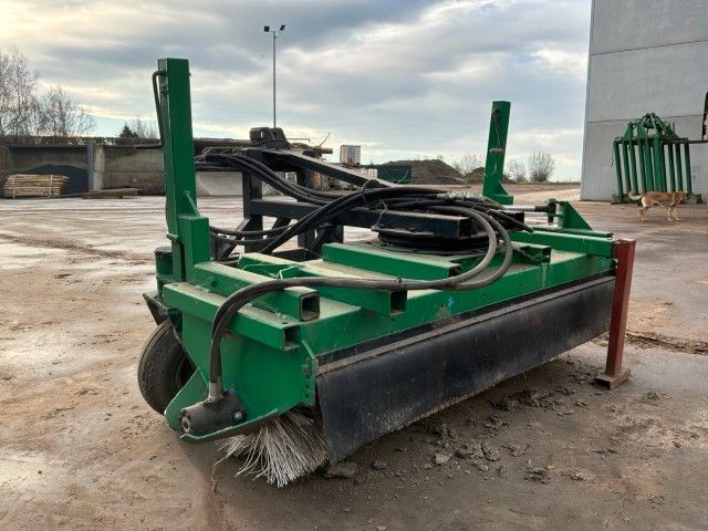 Walk-behind sweeper