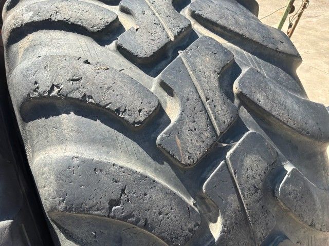 Alliance Flotation Radial A-380 Tractor Tire (4)