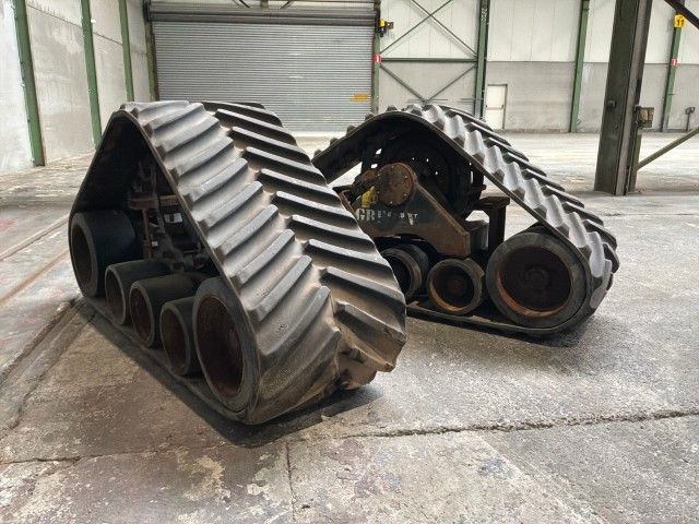 Grecav Rubber-Track Chassis Set