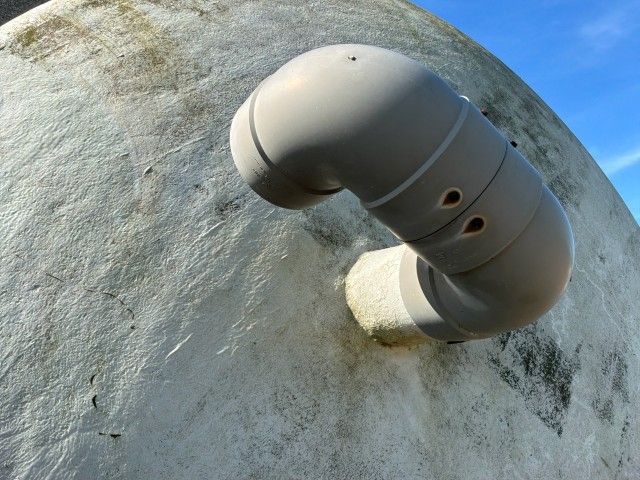 Vertical storage tank