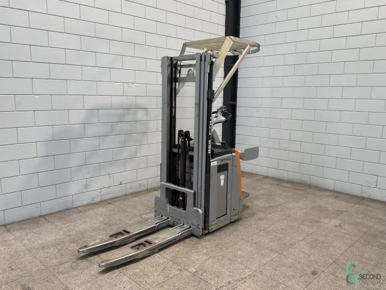 Stackers Electric Still EXV14I 2016