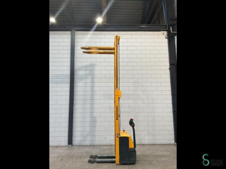 Stackers Electric Jungheinrich EJC 110 2007