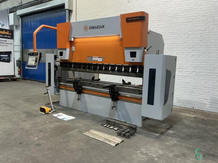 Press brakes Ermaksan Speed-Bend PRO 3100x175 2022