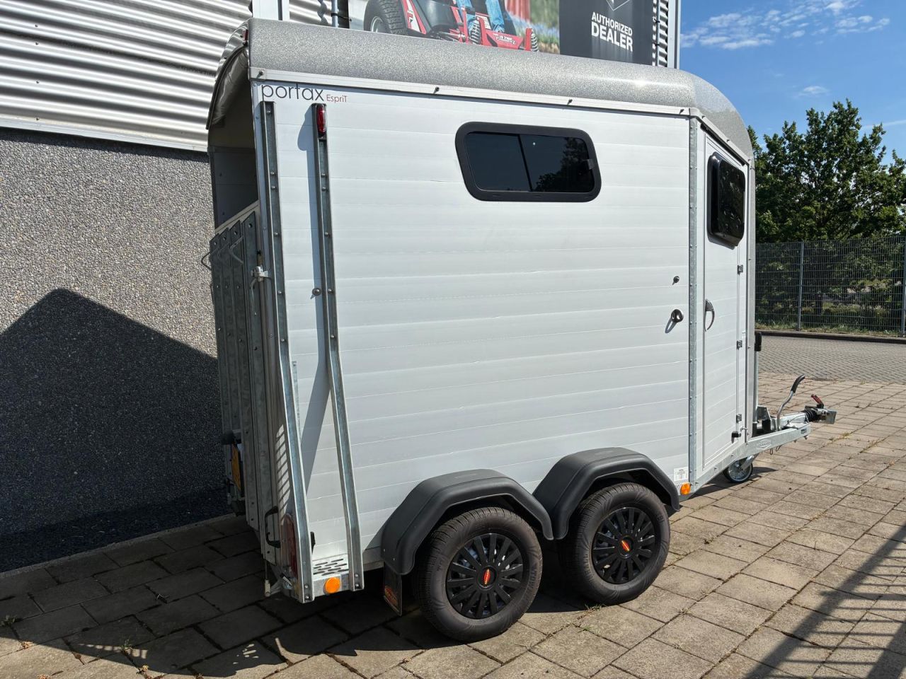 Böckmann Portax Esprit paardentrailer