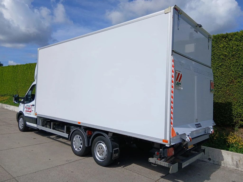 Ford Transit Gesloten clixtar 5,2 m.