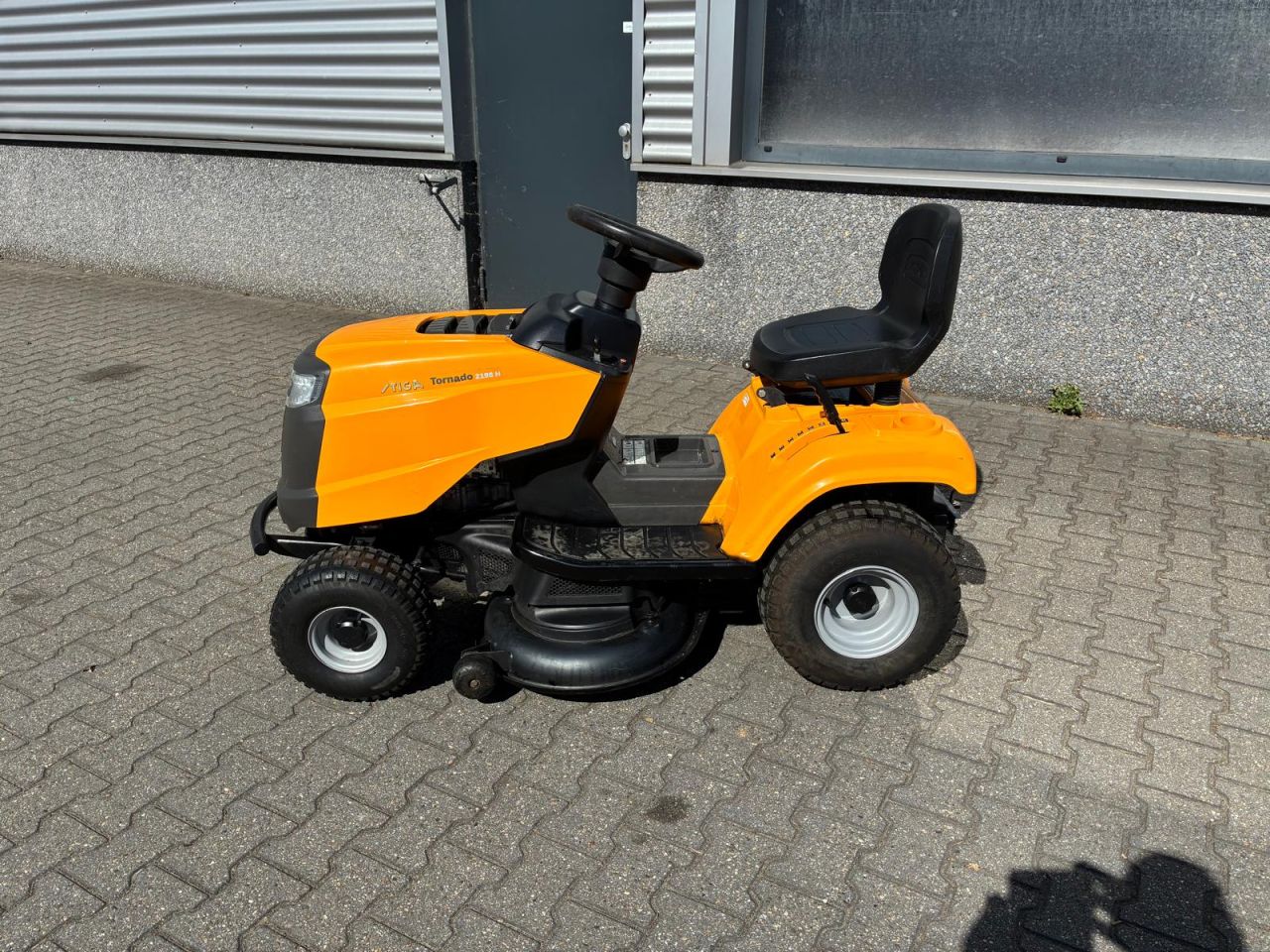 Stiga Tornado 2198H zitmaaier