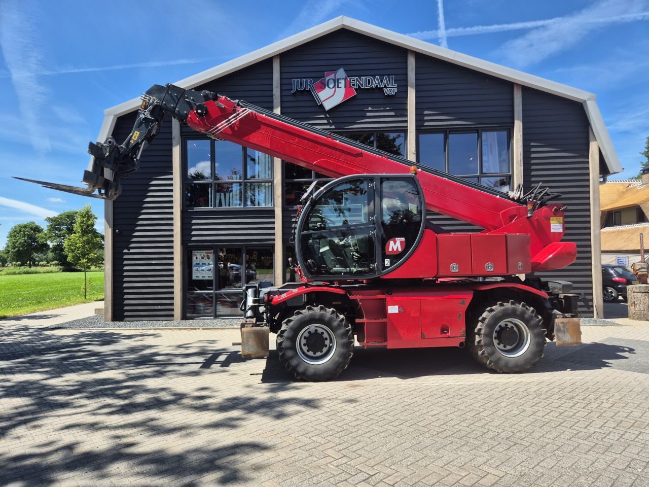 MAGNI RTH 6.25 roterende verreiker met hefhoogte 25 m