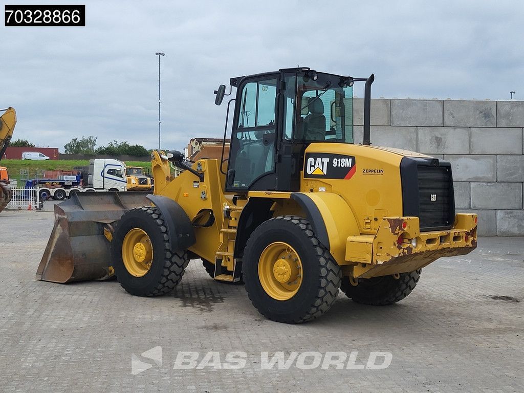 Caterpillar 918 M Bucket + Forks