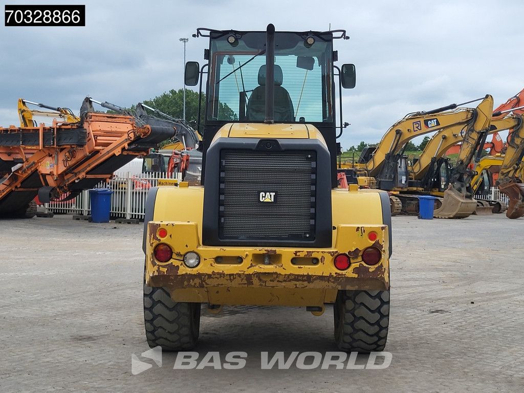 Caterpillar 918 M Bucket + Forks