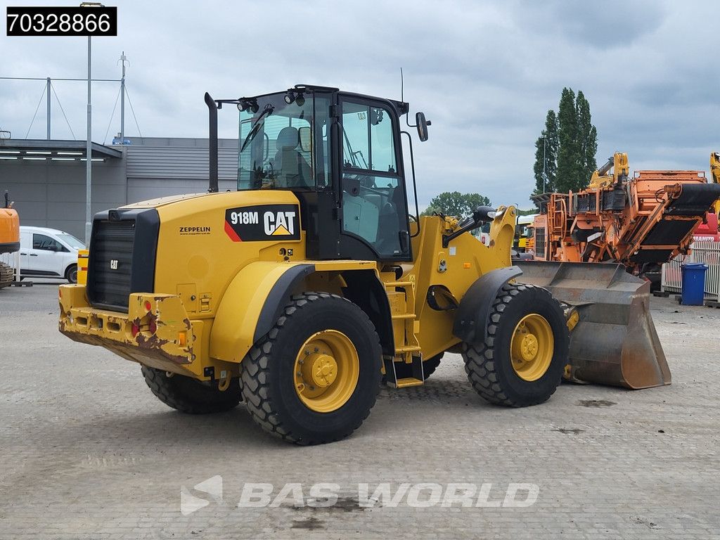 Caterpillar 918 M Bucket + Forks