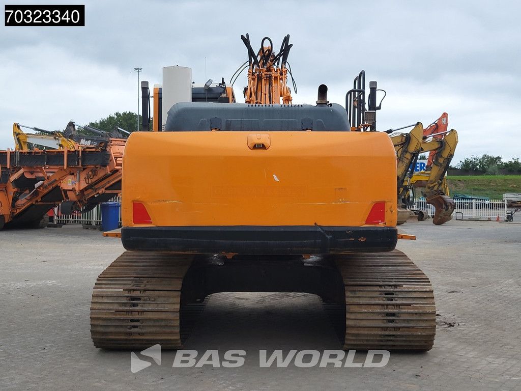 Komatsu PC240 LC-10