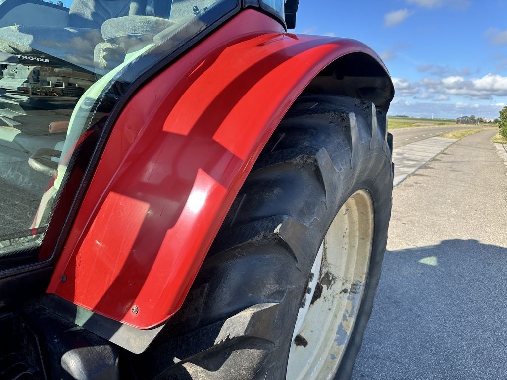 Massey-Ferguson 6475
