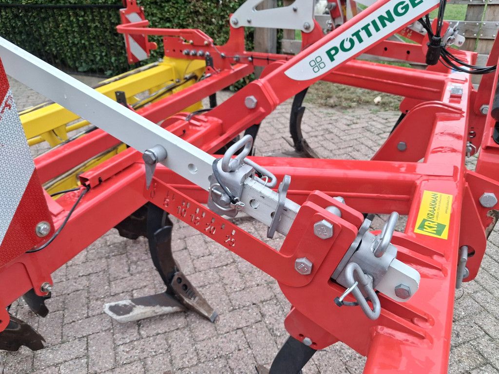 Pottinger 3020 SYNKRO cultivator