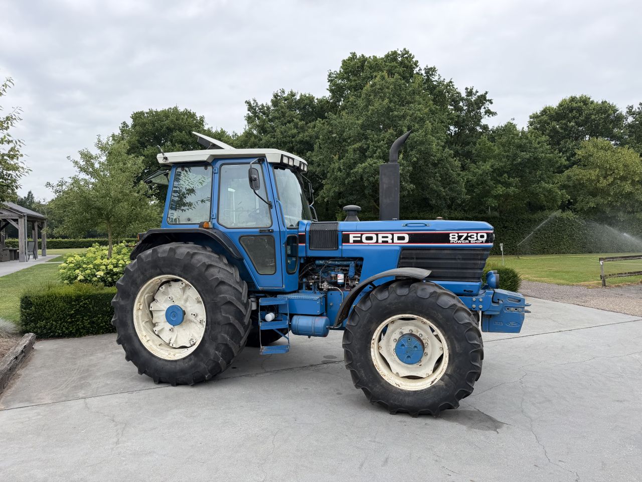 Mooie originele Ford 8730 powershift!