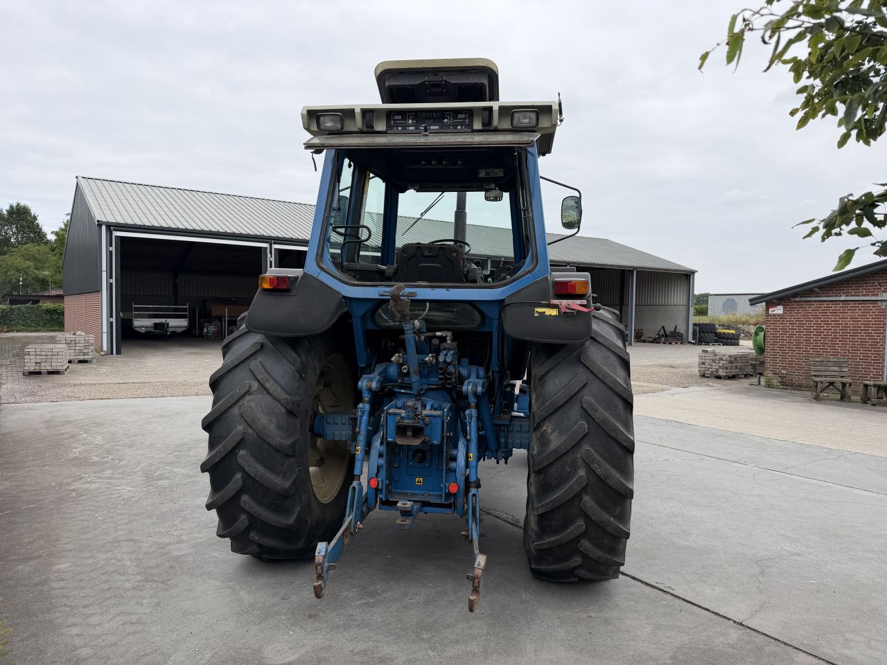 Mooie originele Ford 8730 powershift!