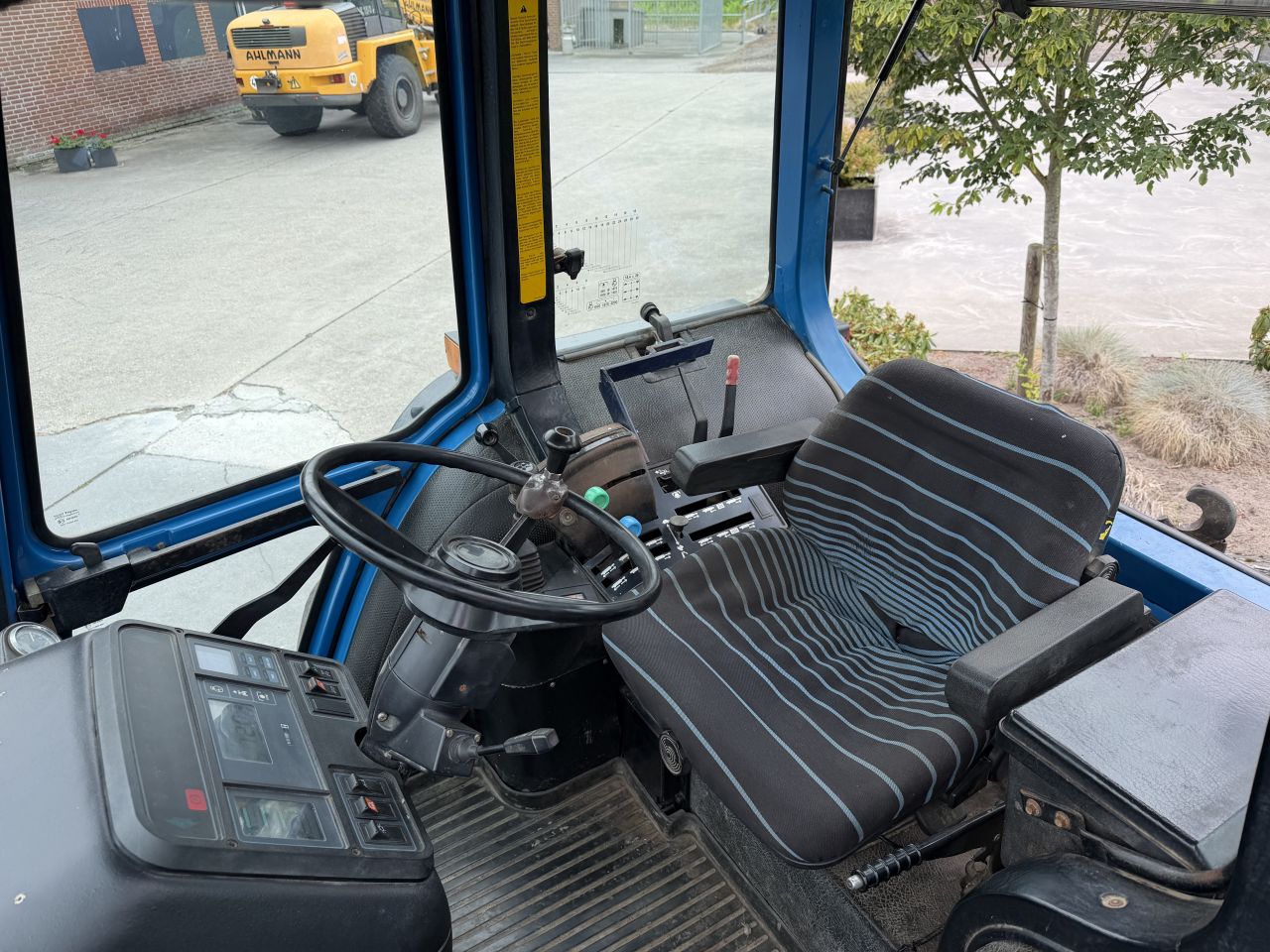 Mooie originele Ford 8730 powershift!