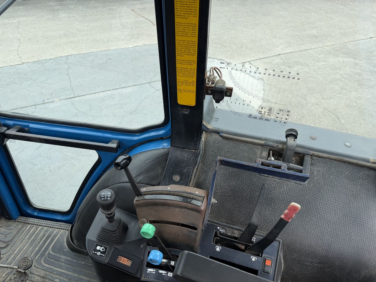 Mooie originele Ford 8730 powershift!