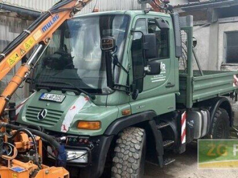 Mercedes-Benz Unimog U300