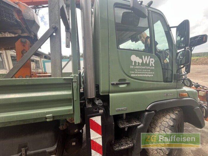 Mercedes-Benz Unimog U300
