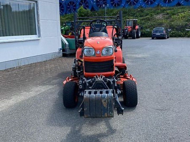 Kubota G26