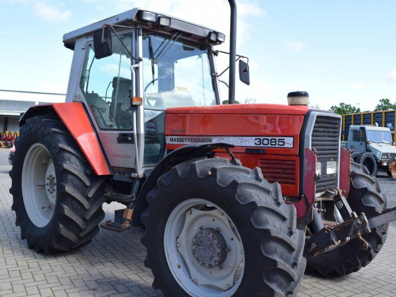 Massey Ferguson 3085