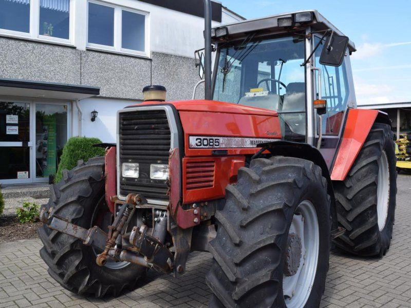 Massey Ferguson 3085