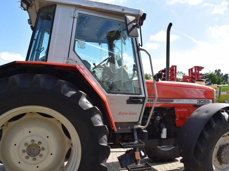 Massey Ferguson 3085