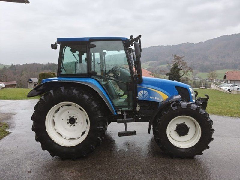 New Holland TL 70