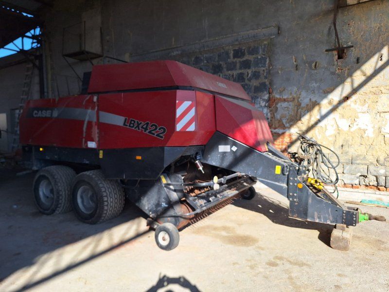 Case IH LBX 422