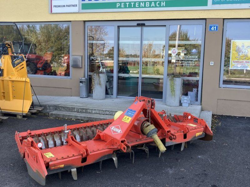 Kuhn HRB302D