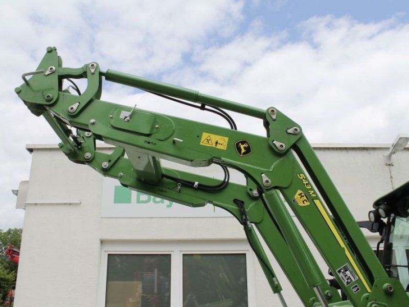 John Deere 5100 M