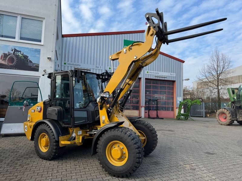 Caterpillar CAT 906-14