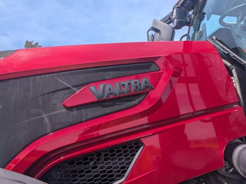 Valtra Q 305