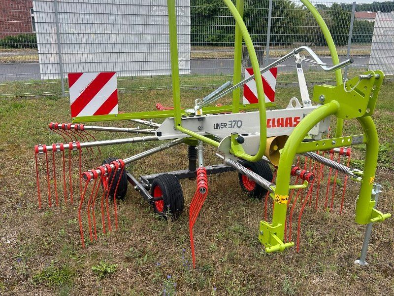 Claas Liner 370 Tandem