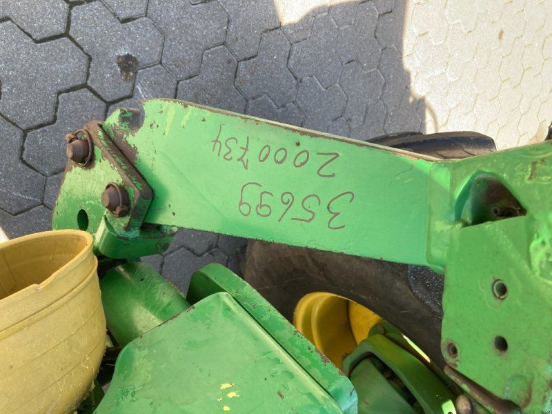 John Deere 6620