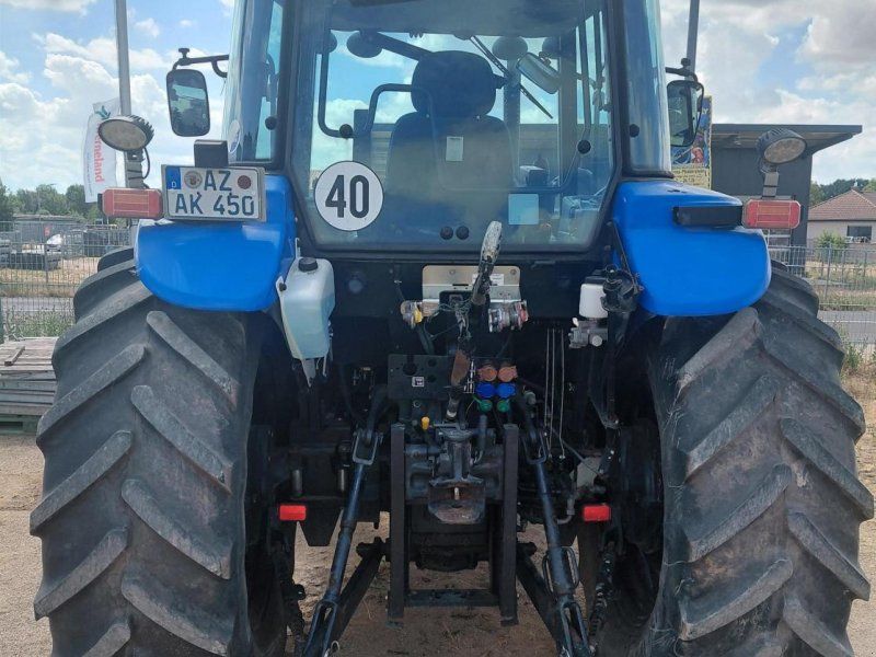 New Holland TD5040