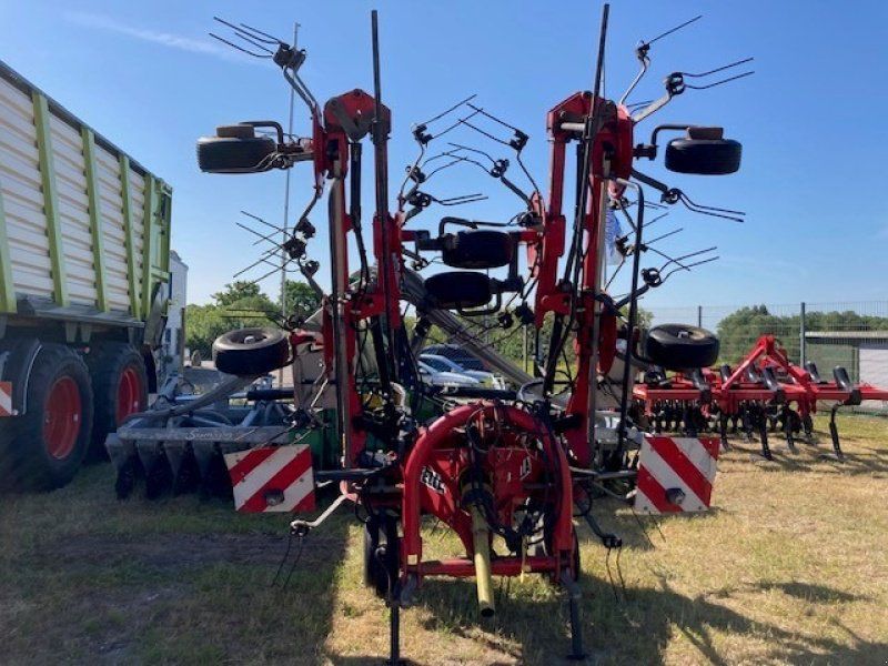 Fella TH 900 Hydro