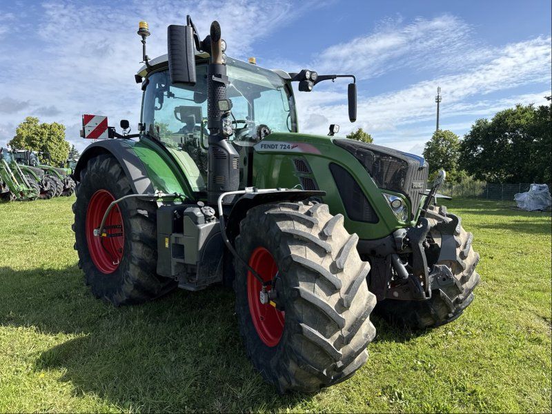 Fendt 724 Vario S4 ProfiPlus