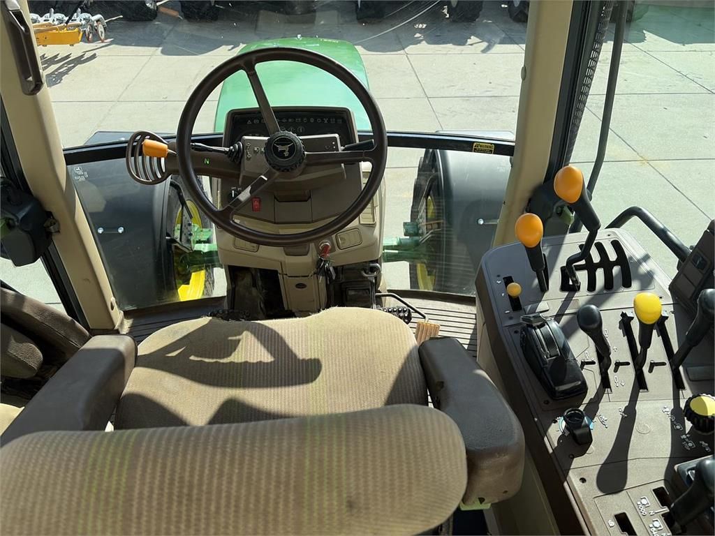 John Deere 6810 PQ