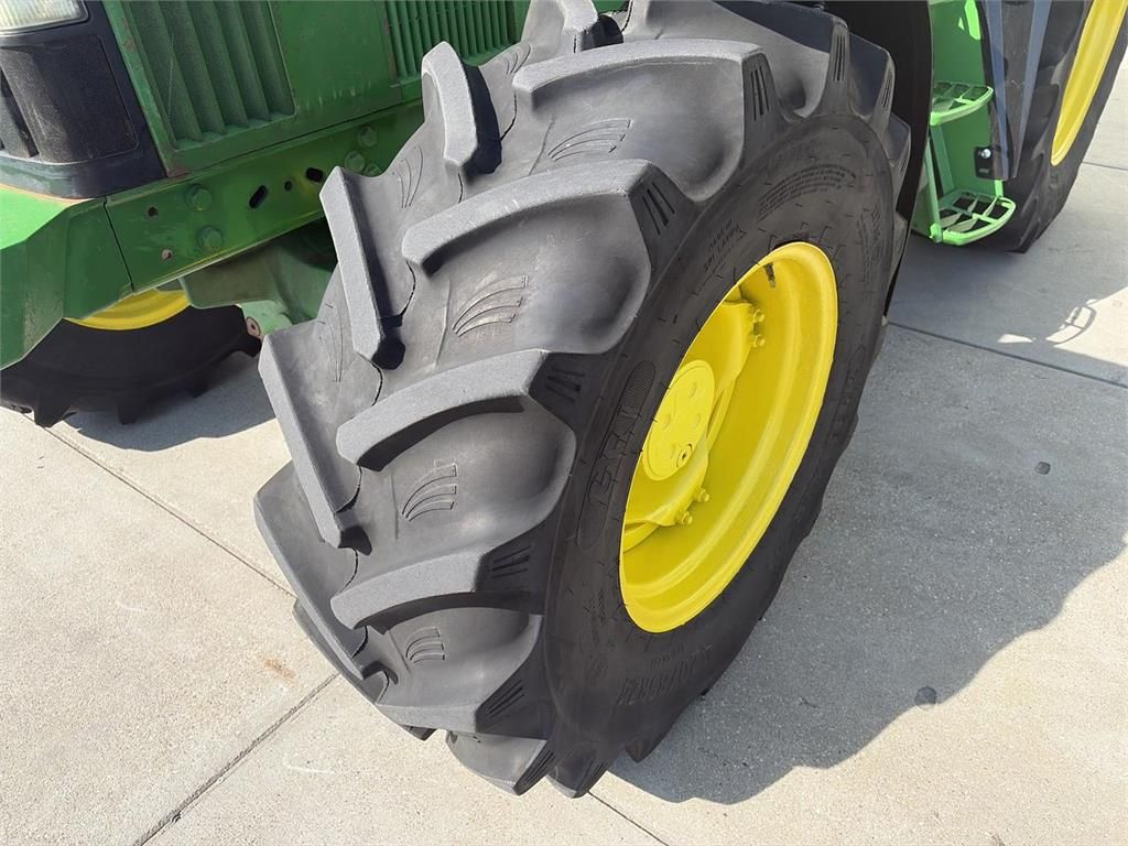 John Deere 6810 PQ