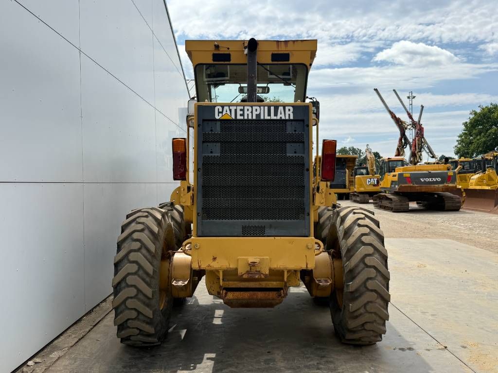 CAT 120H - Front Blade / Scarifier / Top Condition