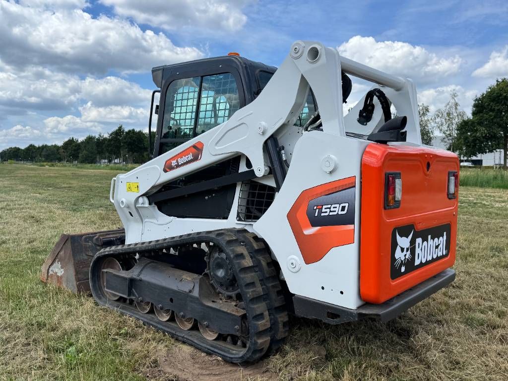 Bobcat T590 - Track Loader / Closed Cab