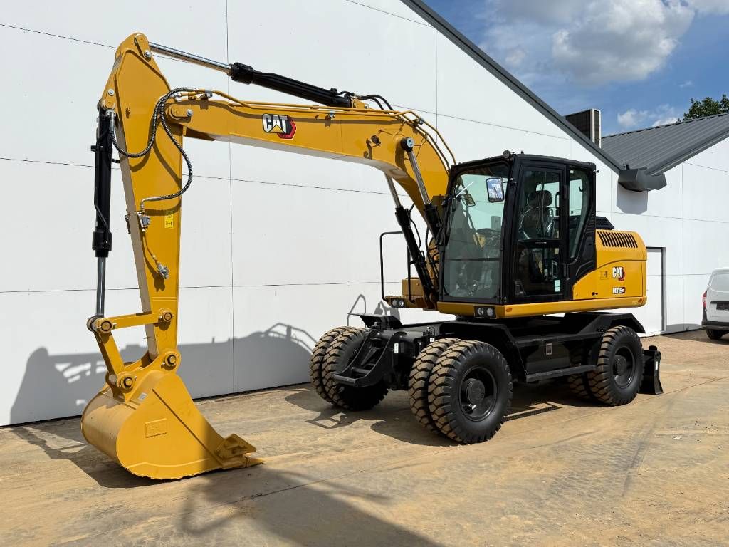 CAT M315GC - BRAND NEW / UNUSED / Hammer Lines