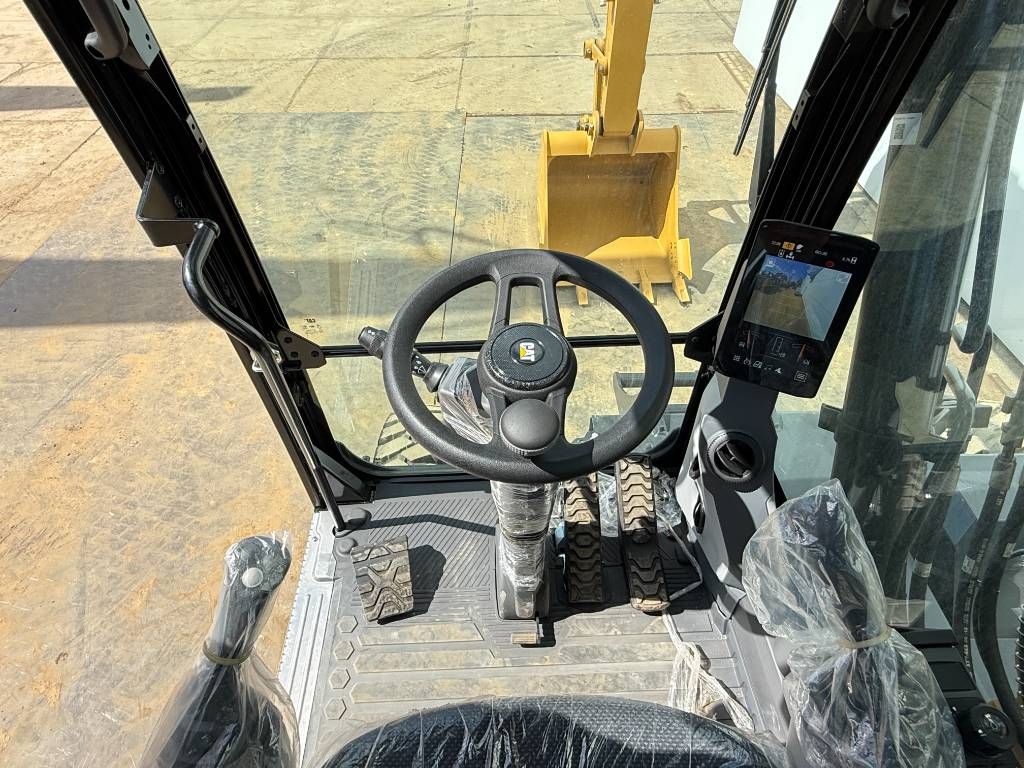 CAT M315GC - BRAND NEW / UNUSED / Hammer Lines